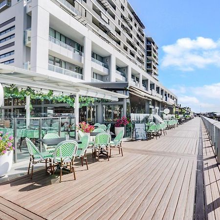 602 Harbour Lights With Ocean Views Hotell Cairns Rum bild